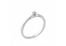 Серебряное кольцо с одним камнем Лучик