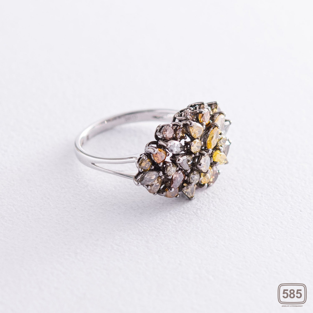 Золотое кольцо с коричневыми бриллиантами