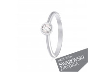 Срібна каблучка з цирконієм SWAROVSKI ZIRCONIA