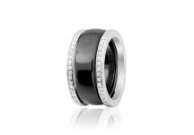 Серебряное кольцо с фианитами и черной керамикой